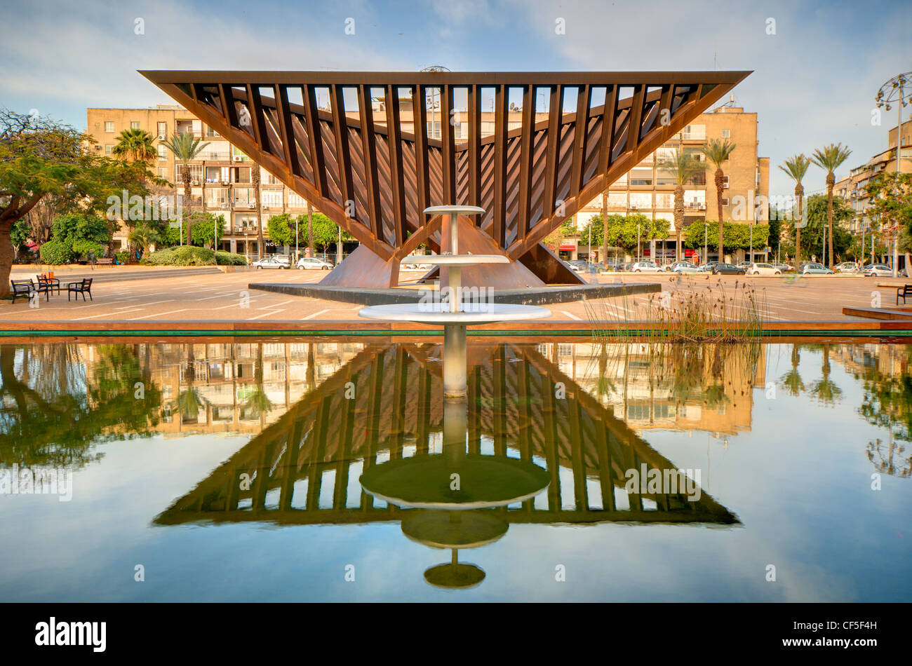 Rabin-Platz und Holocaust-Mahnmal am Rabin-Platz in Tel Aviv, Israel. Stockfoto