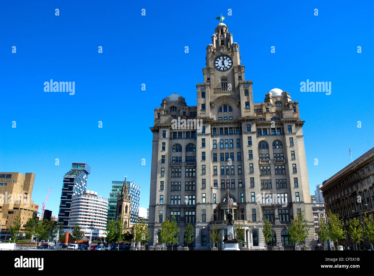 Das Royal Liver Building auf dem Molenkopf in Liverpool. Es ist eine der drei Grazien Liverpools. Stockfoto