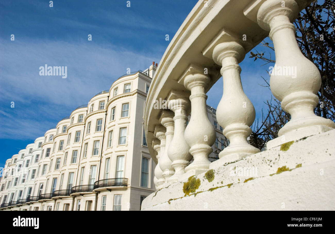 Elegantes Gehäuse am Strand von Brighton. Stockfoto