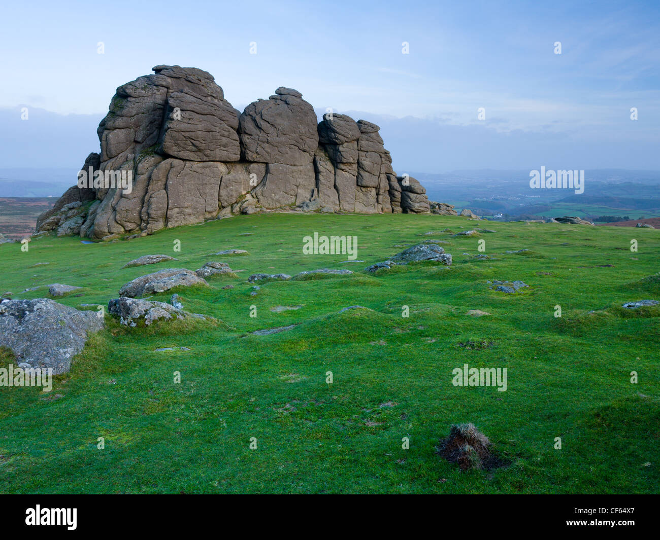 Haytor Rocks, eine Granit-Tor im Dartmoor National Park. Stockfoto