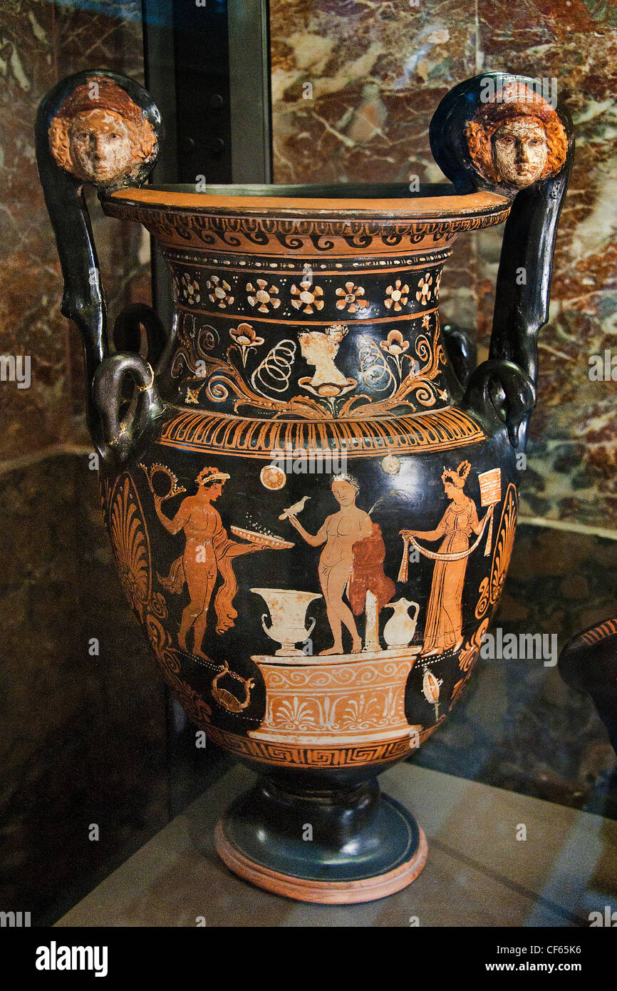 Rote Figur Vasen tarentinischen 340 BC Keramik Apulien Süditalien Stockfoto