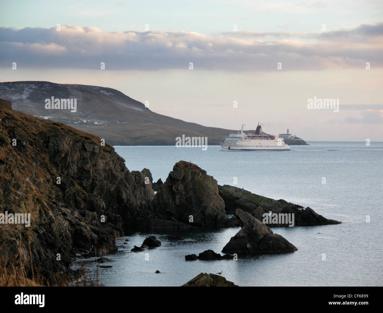Norrona Smyril-Line Fähre bei Knab, Lerwick auf den Shetland. Stockfoto
