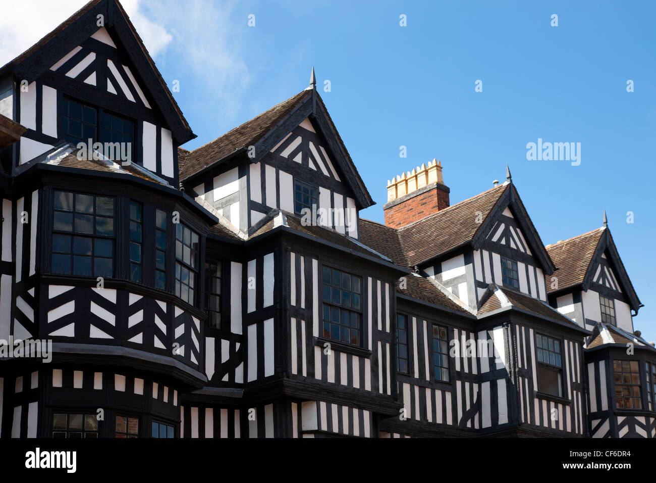 Schwarz / weiß 15. und 16. Jahrhundert Fachwerk Gebäude in der historischen Marktstadt von Shrewsbury. Stockfoto