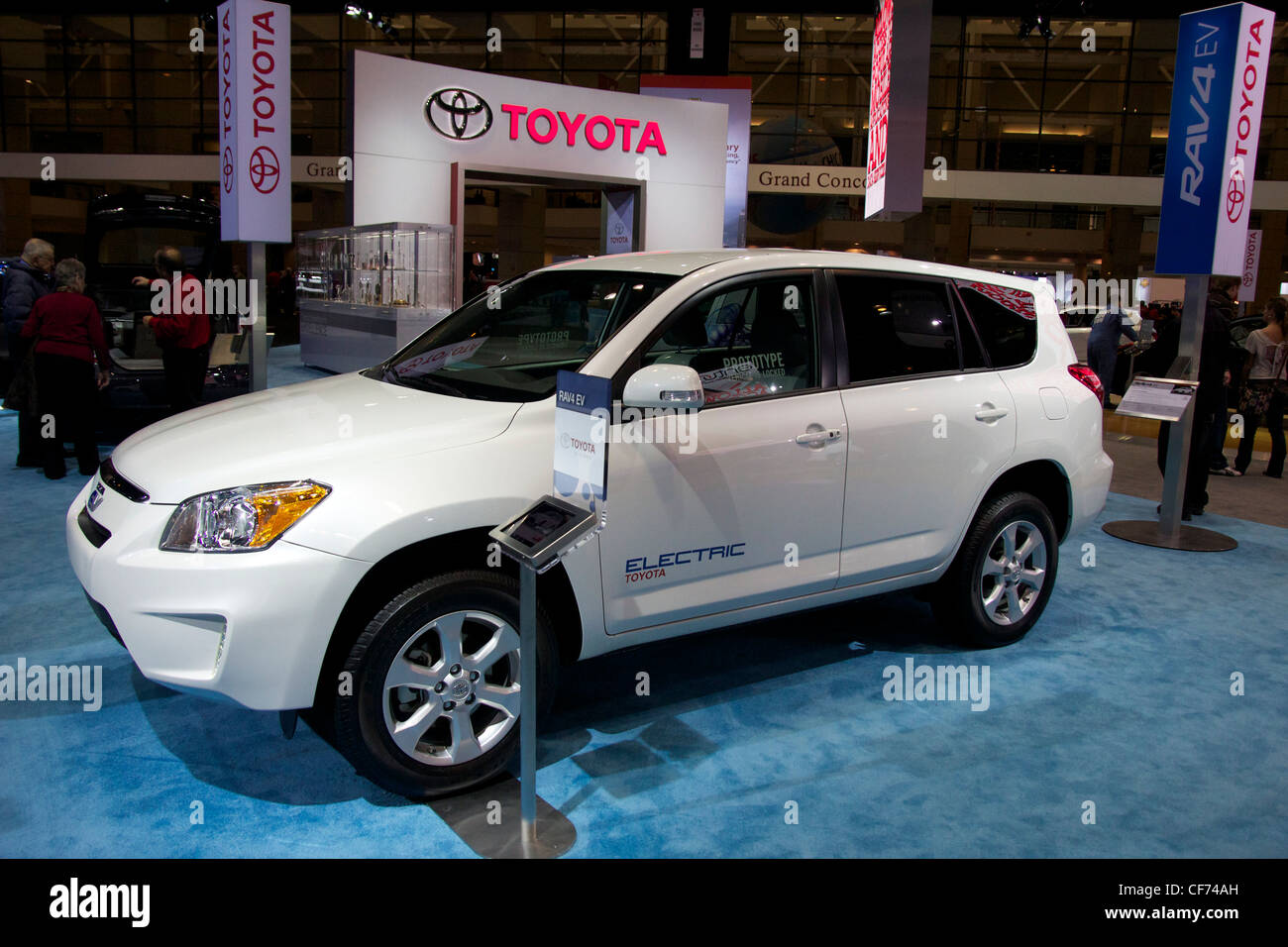 Toyota RAV4 elektrisch angetrieben. 2012 Chicago Auto Show. Stockfoto