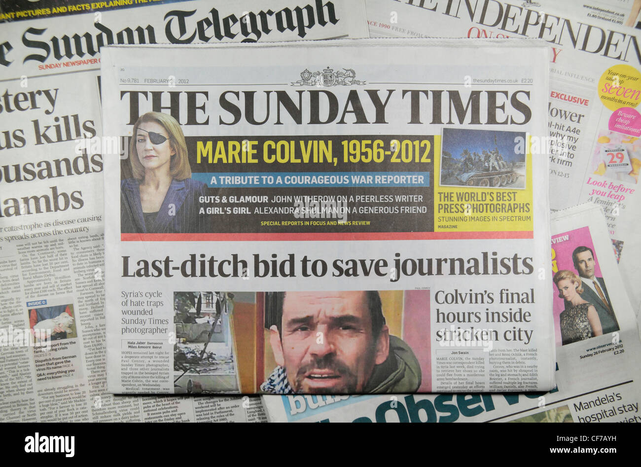 Die Sunday Times sitzen auf der anderen UK nationalen Qualitätszeitungen (The Observer, The Sunday Telegraph, The Independent). Stockfoto