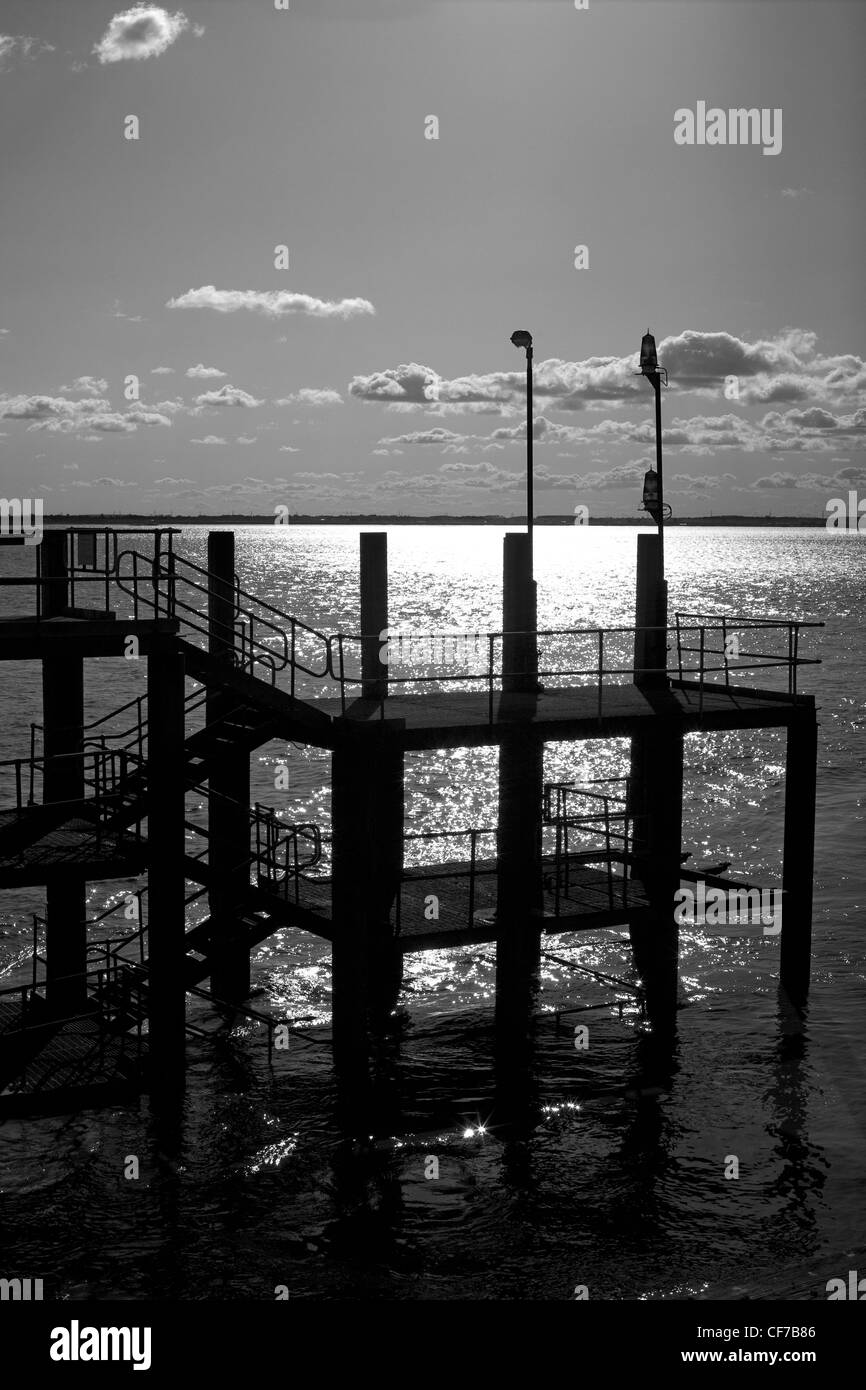 Alte Fähre Humber Passagier Steg an Victoria Pier Hull Feb 2012 Stockfoto