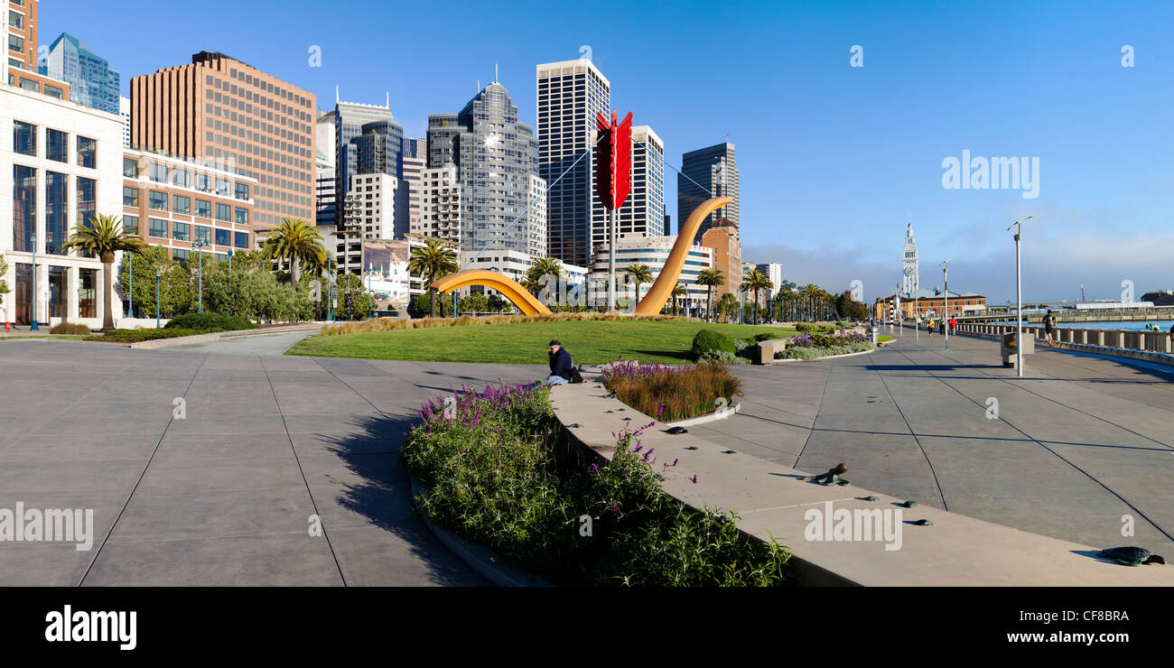 Amors Span Skulptur in Rincon Park, Embarcadero, San Francisco, California, Vereinigte Staaten von Amerika Stockfoto