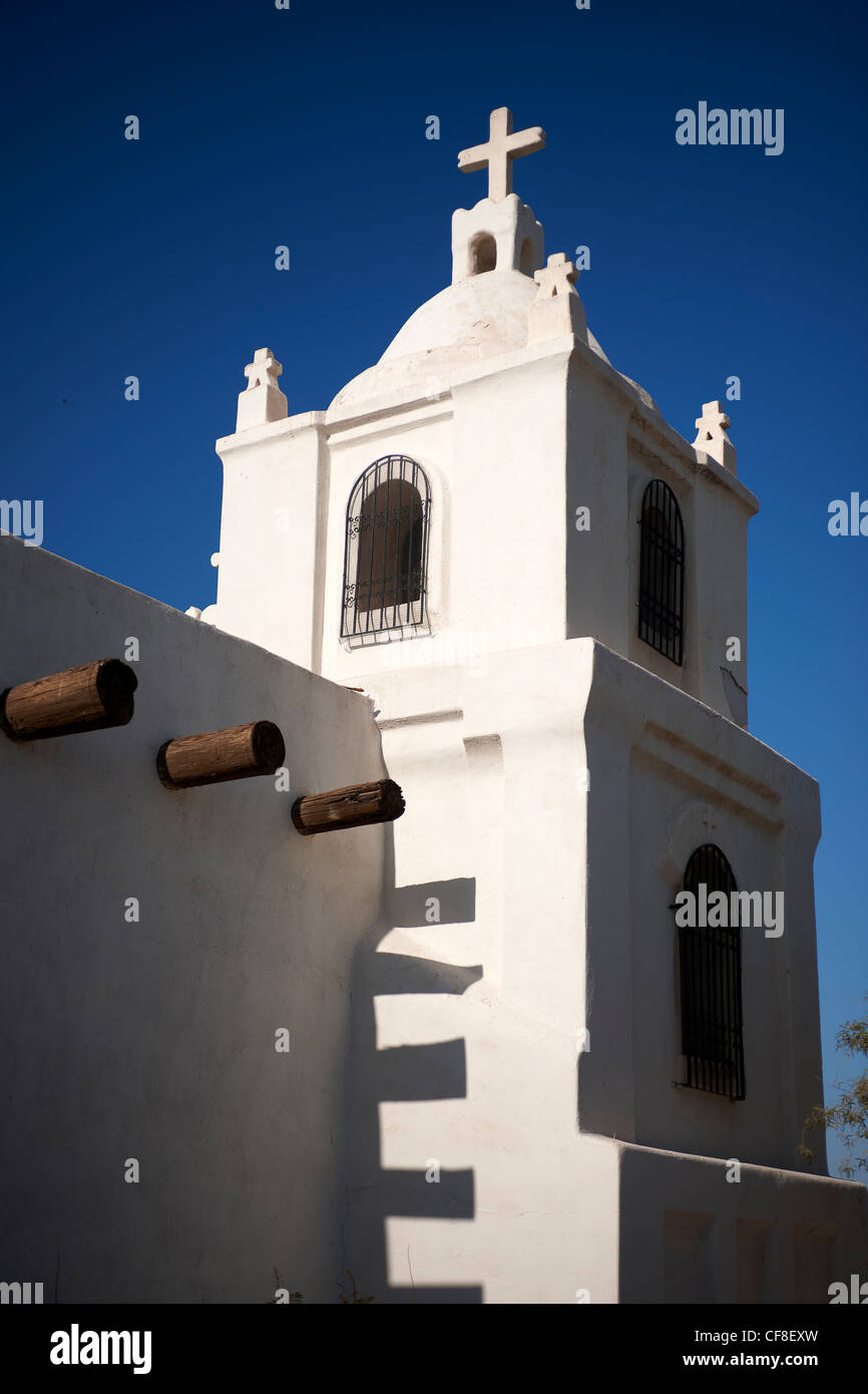 Weißen Adobe Kirche Stockfoto