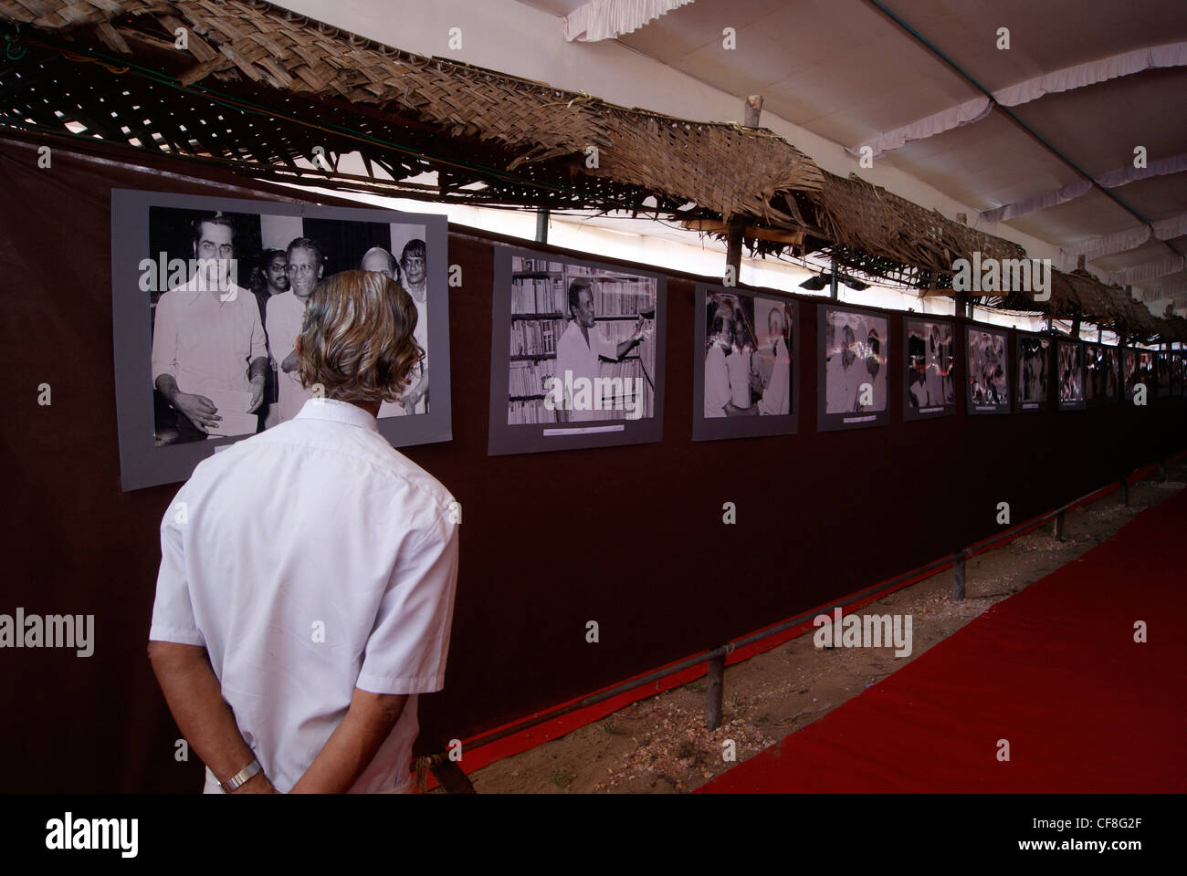 Kommunist Mann anzeigen Foto Ausstellung der alten kommunistischen Leaders.Taken von CPM Kommunist Landeskonferenz 2012 statt in Indien Stockfoto