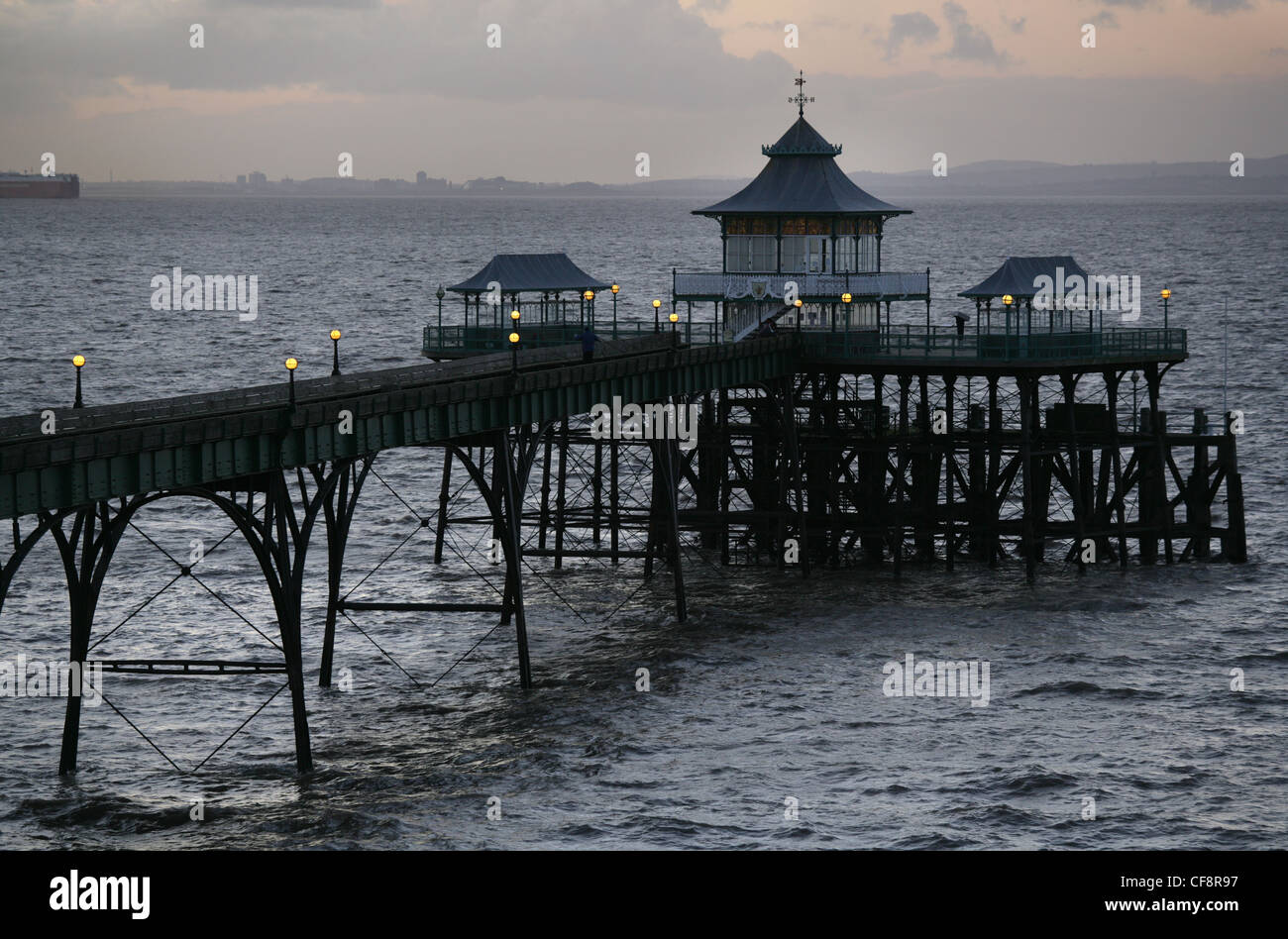 Clevedon Pier in der Nähe von Bristol. Stockfoto