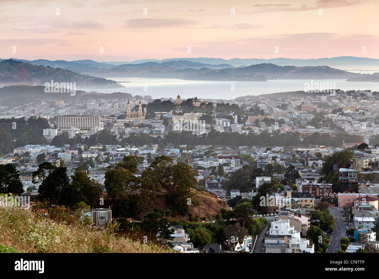 Skyline von San Francisco gesehen von Twin Peaks, San Francisco, California, Vereinigte Staaten von Amerika Stockfoto