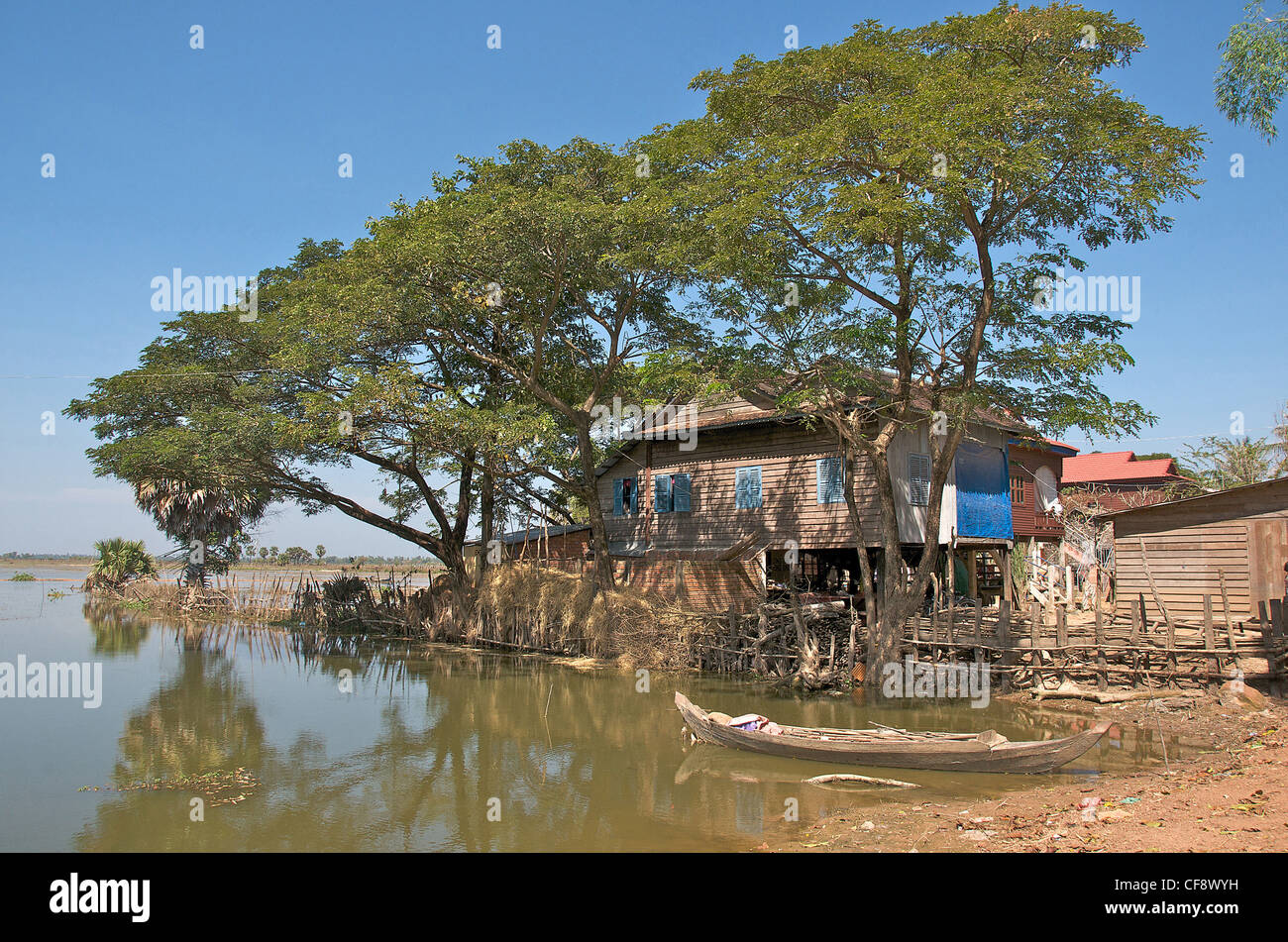 Fischerhaus Tonle Sap See Kambodscha Stockfoto