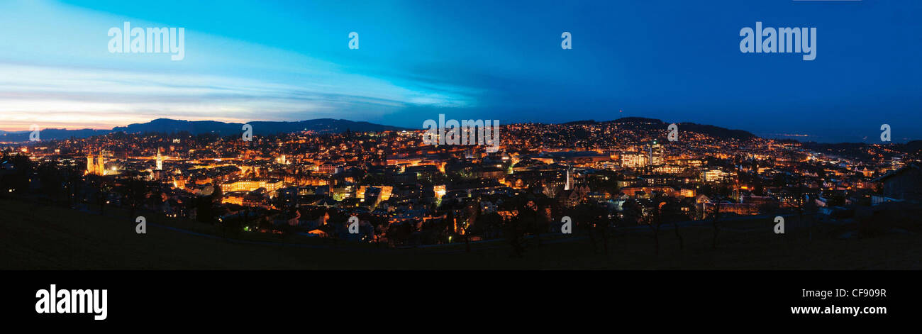 Nacht, Lichter, Straße, Kirche, Kloster, St. Gallen, Schweiz, Stadt, Stadt, Nacht, Panorama, Stockfoto