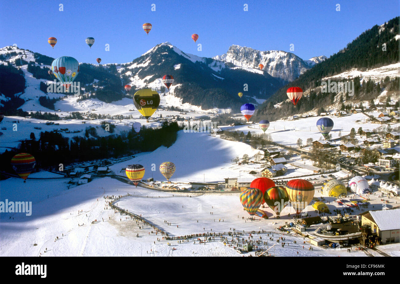 Schweiz, Europa, Waadt, Chateau d ' Oex, Ballon, Alpen, Berge, Schnee, Winter Stockfoto