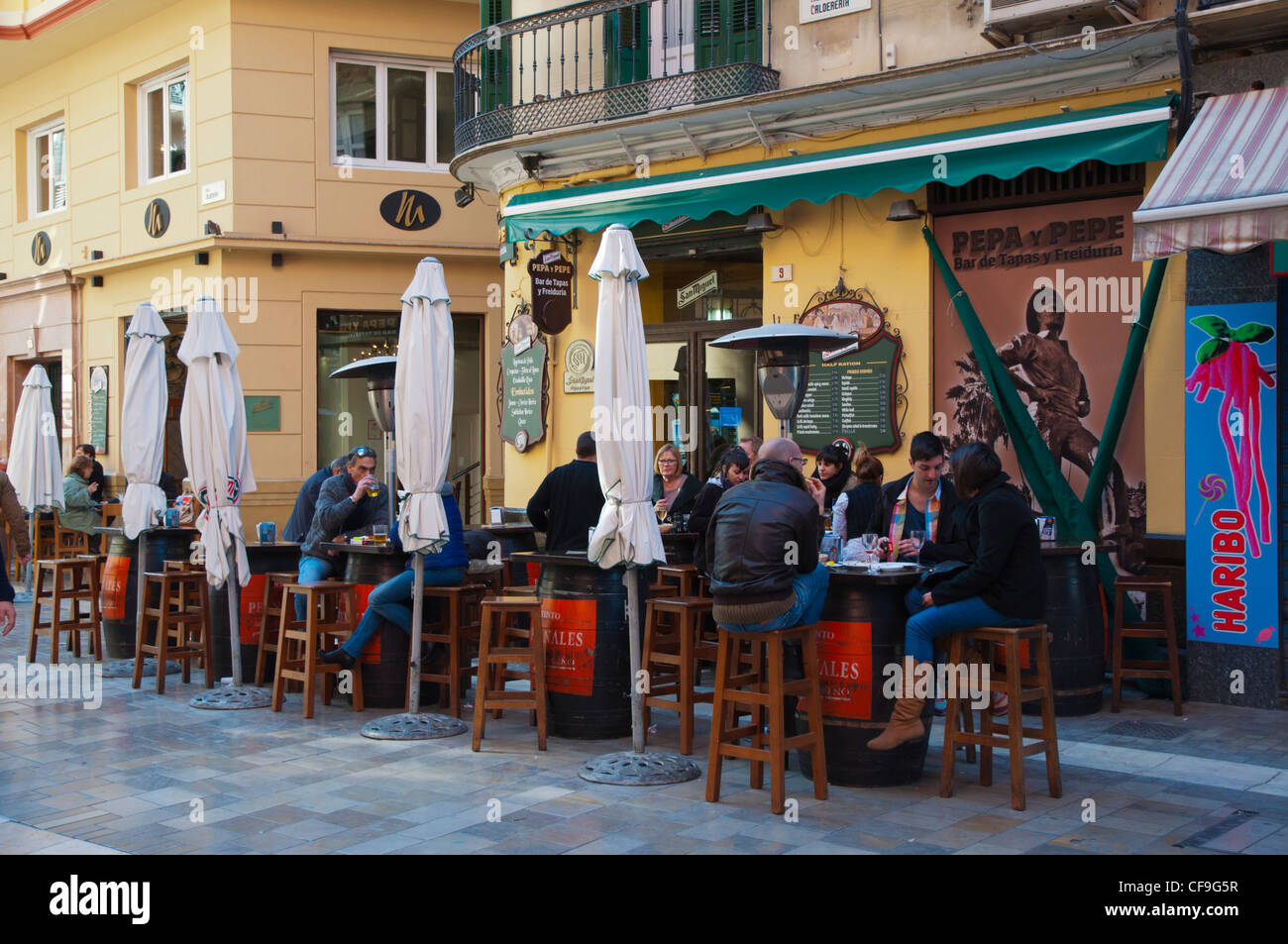 Tapas-bar außen Straße Calle Calderería Centro Historico der alten Stadt Malaga Andalusien Spanien Europa Stockfoto