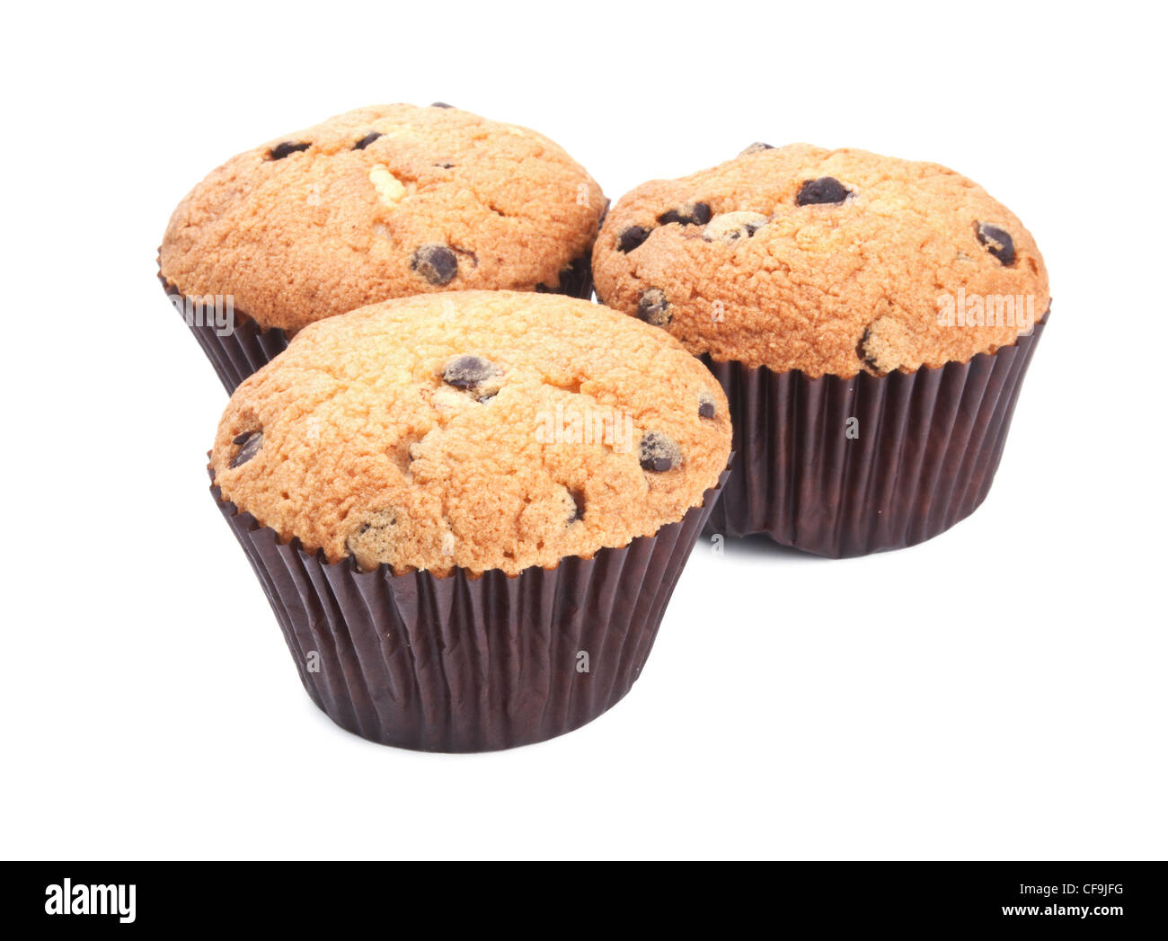 Frische chocolate Chip Muffins isoliert auf weißem Hintergrund Stockfoto