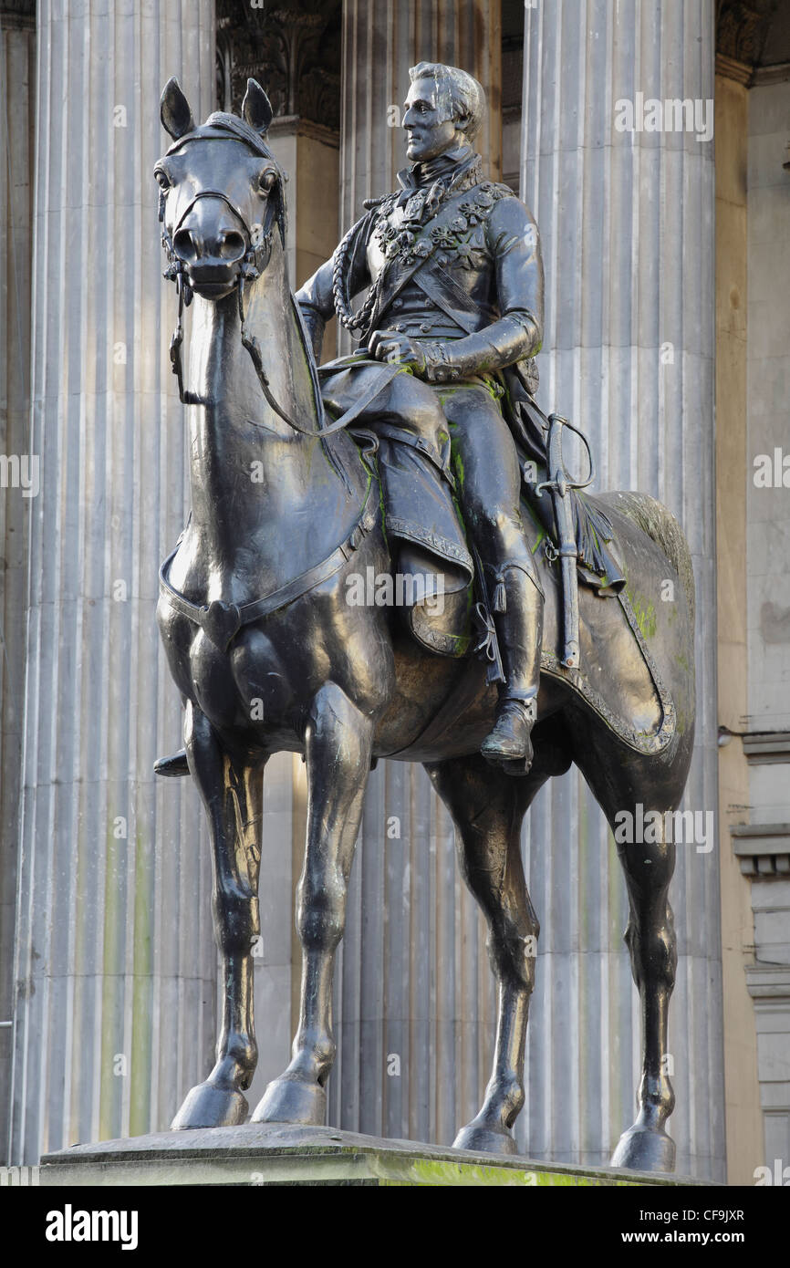 Duke of Wellington Glasgow, Statue auf der Queen Street / Royal Exchange Square im Stadtzentrum, Schottland, Großbritannien Stockfoto