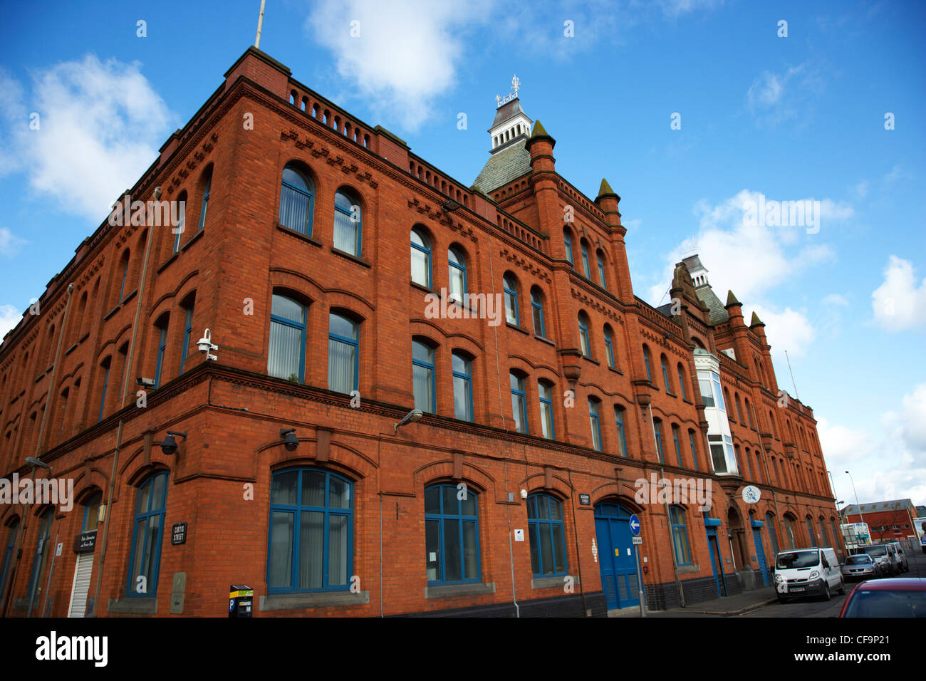 Belb Belfast Ausbildung und Bibliothek an Bord Hauptquartier Akademie Straße Belfast Nordirland Vereinigtes Königreich. Stockfoto