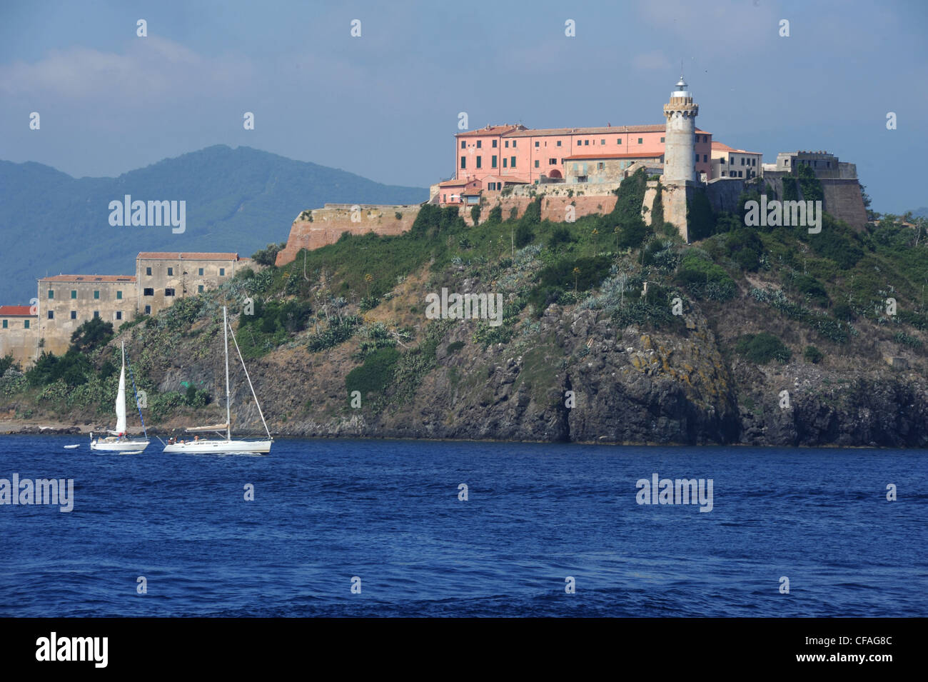 Italien, Elba, Elba Insel, Toscana, Portoferraio, Meer, Boote, Forte Stella, Leuchtturm, Stockfoto