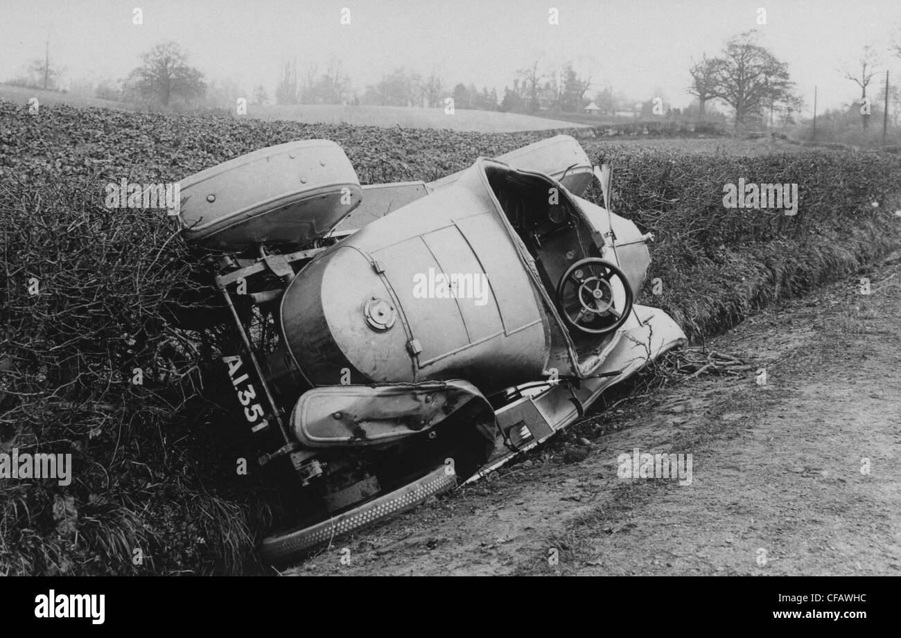 Vauxhall Prince Henry stürzte in Hecke, Bromsgrove 1912 Stockfoto