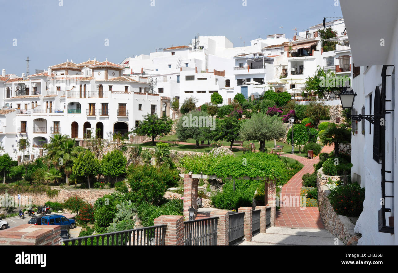 Spanien Andalucia Frigiliana - eines der Pueblos Blancos oder die "weißen Dörfer", gebaut in den Ausläufern der Sierra Nevada Stockfoto