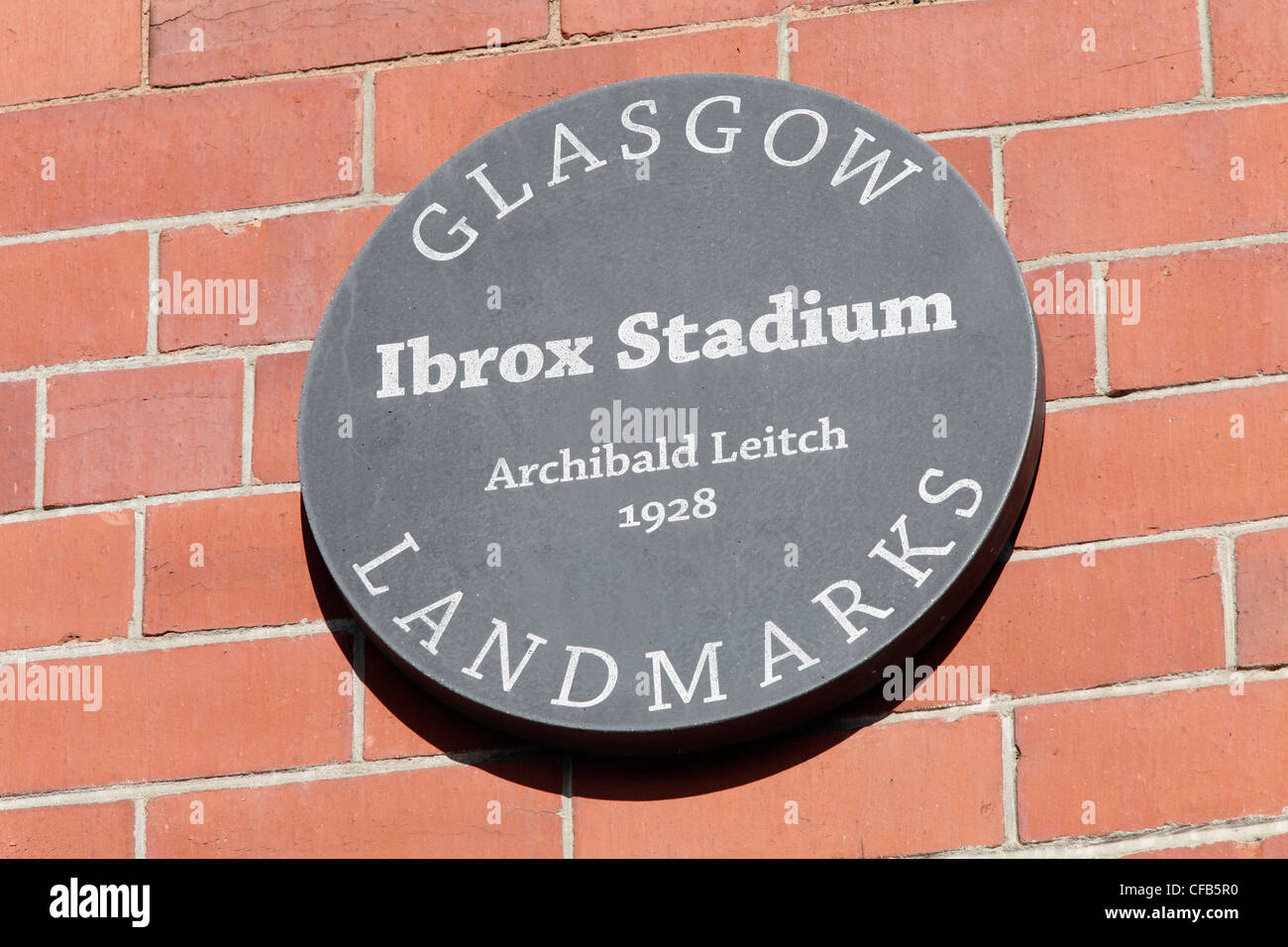 Glasgow Landmarks Plakette auf dem Ibrox Stadium, dem Heimstadion des Glasgow Rangers Football Club, Edmiston Drive, Ibrox, Schottland, Großbritannien Stockfoto