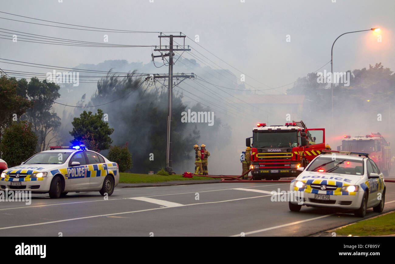 Szene des Hauses Feuer, East Coast Road, Northcross, Auckland, New Zealand Stockfoto
