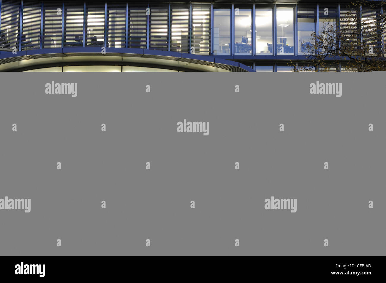 Bank, private Banking, Investment Banking, Asset Management, Schweiz, Sonnenuntergang, Dämmerung, Stimmung, Abend, Nacht, Vontobel, Herbst Stockfoto