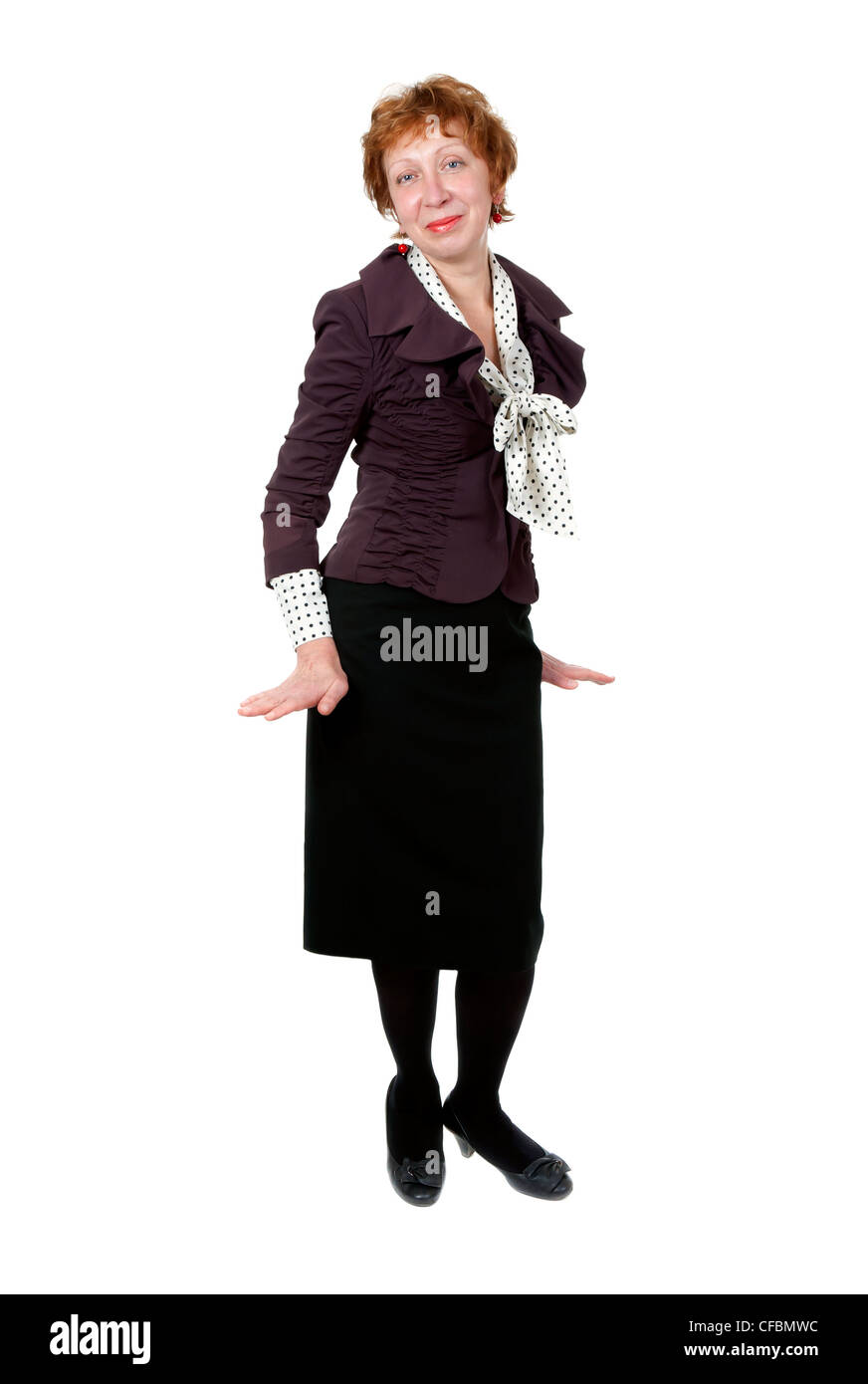 Porträt der Frau mittleren Alters im Studio auf weißem Hintergrund Stockfoto