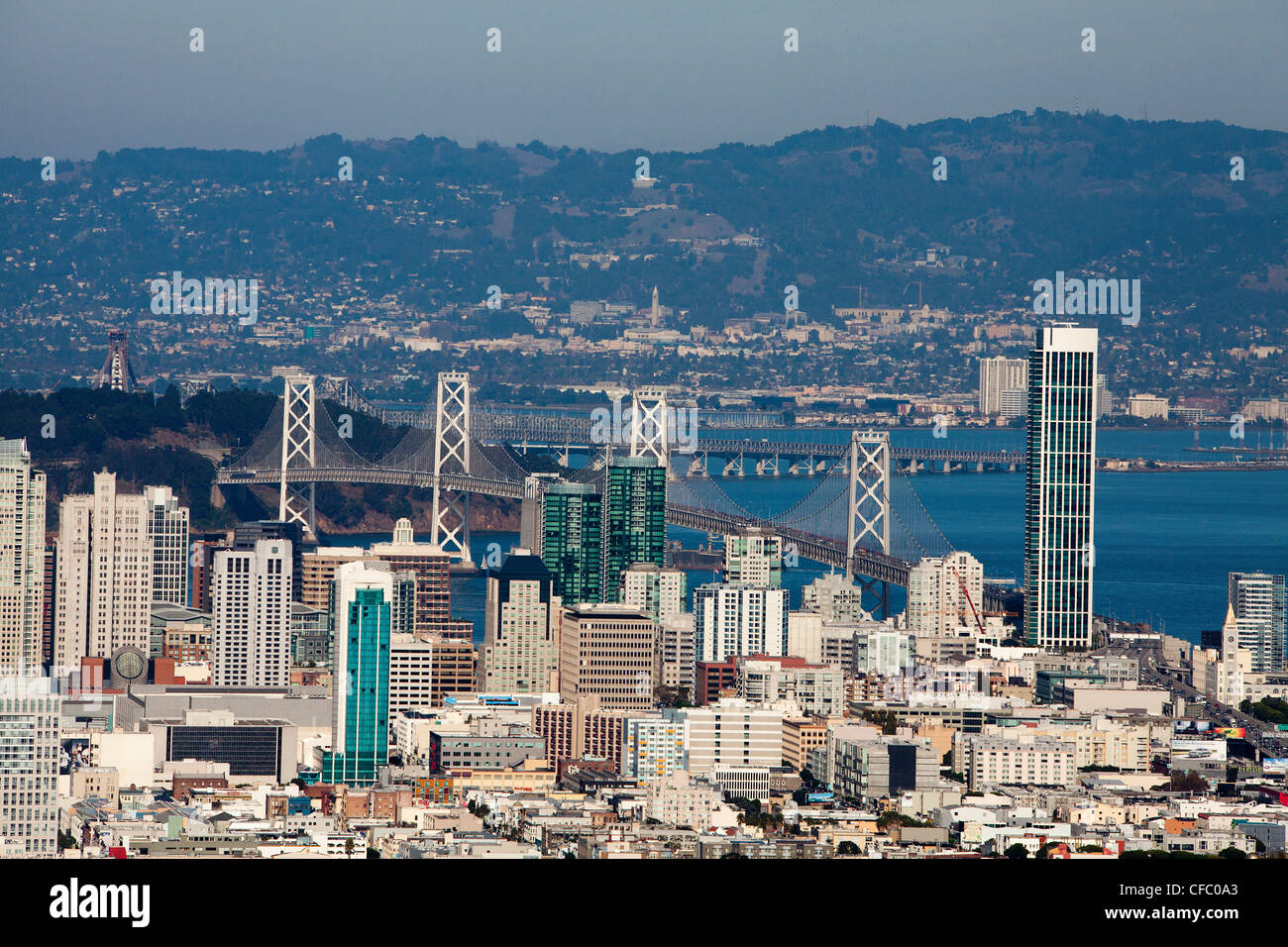 USA, USA, Amerika, Kalifornien, San Francisco, Stadt, Bay Bridge, Architektur, Bucht, Brücke, Innenstadt, Skyline, Reisen, Stockfoto
