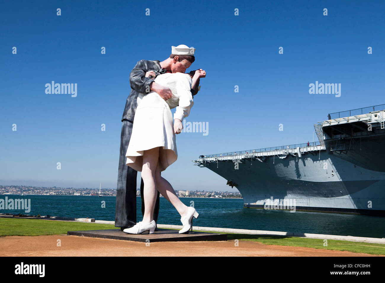 USA, USA, Amerika, Kalifornien, San Diego, Midway City, Vereinigte Staaten, Freizeitpark, Seemann, küssen, Mädchen, Skulptur, Midway, Welt Stockfoto