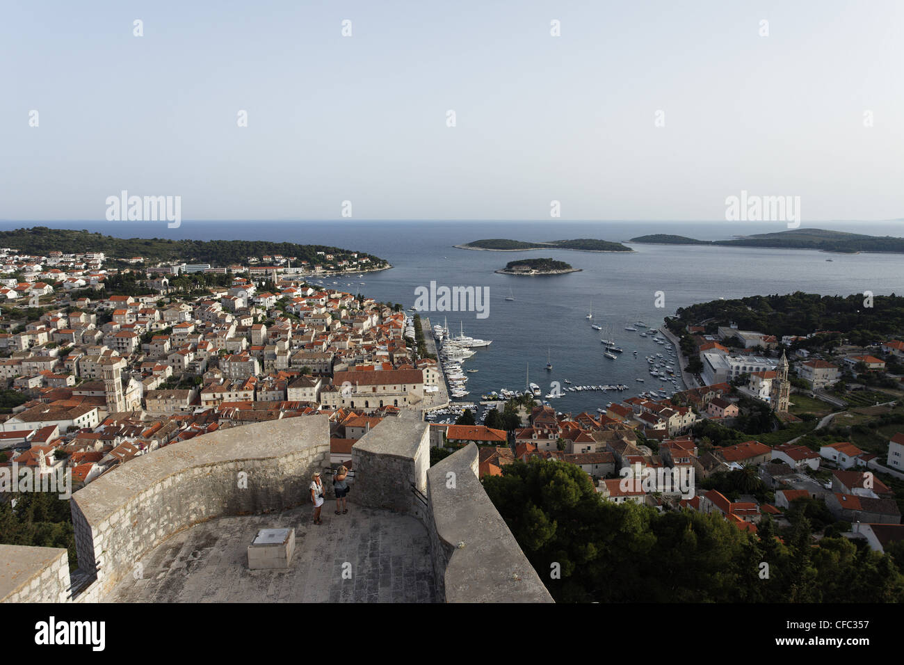 Stadtbild, Festung Spanjola, Stadt Hvar, Hvar, Split-Dalmatien, Kroatien Stockfoto