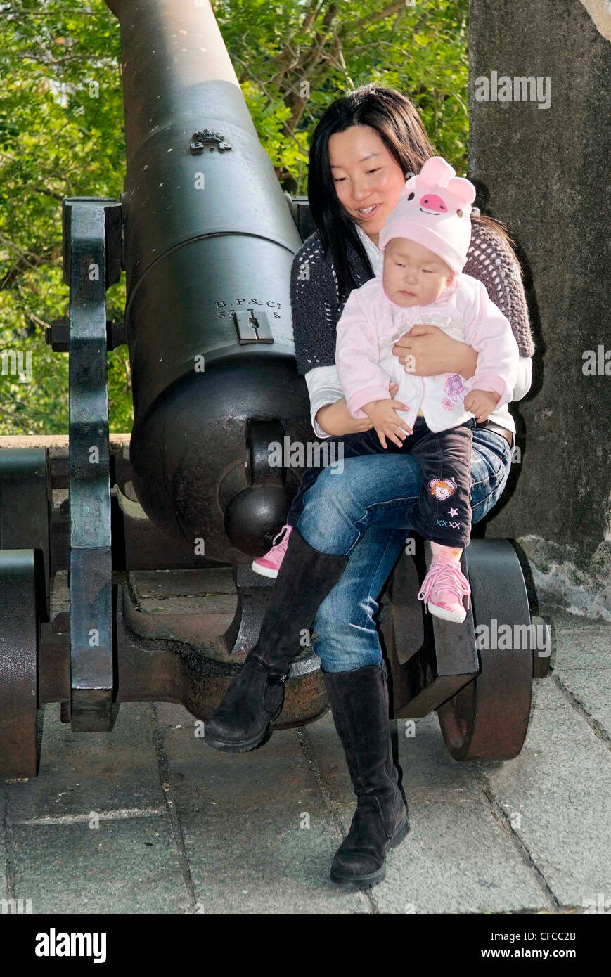 China Macao SAR Fortaleza Monte (Portugiesisch für Mount Festung) Mutter und Tochter Stockfoto