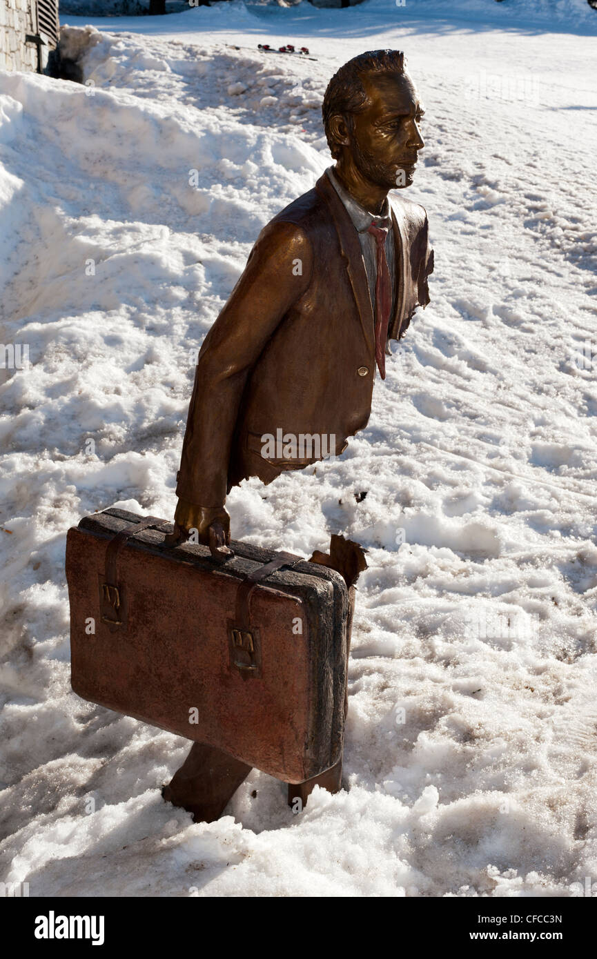 Skulptur von Bruno Catalano Courchevel 1850 Skigebiet Tre Valli Frankreich Stockfoto