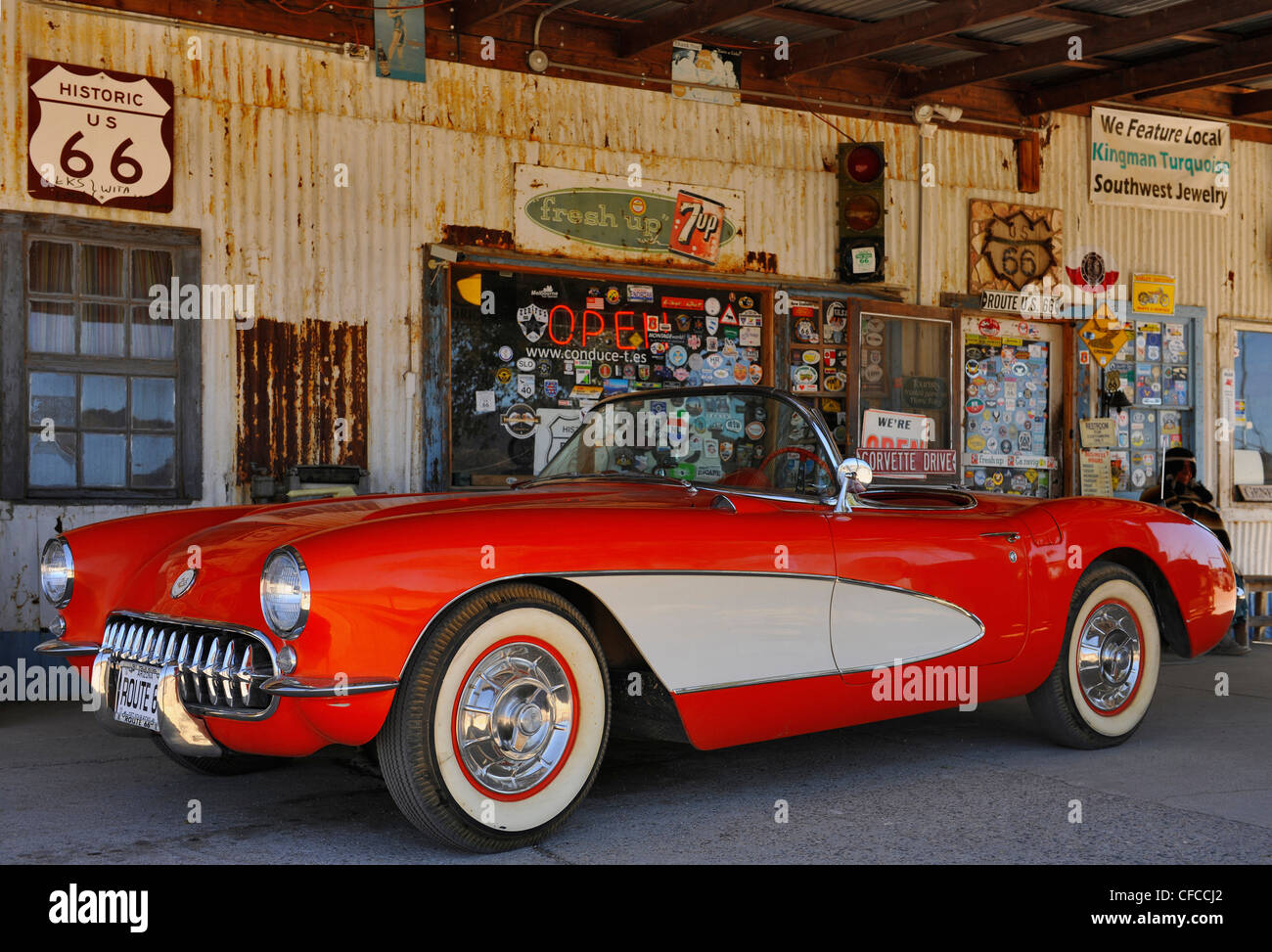 Corvette, Coffe Shop, Route 66, Arizona, USA Stockfoto