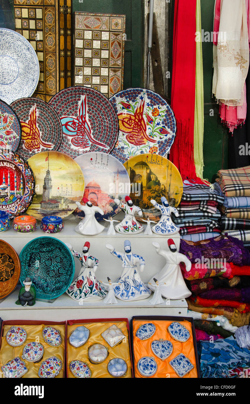 Geschenk-Shop Ware und Lieferant in Istanbul, Türkei Stockfoto