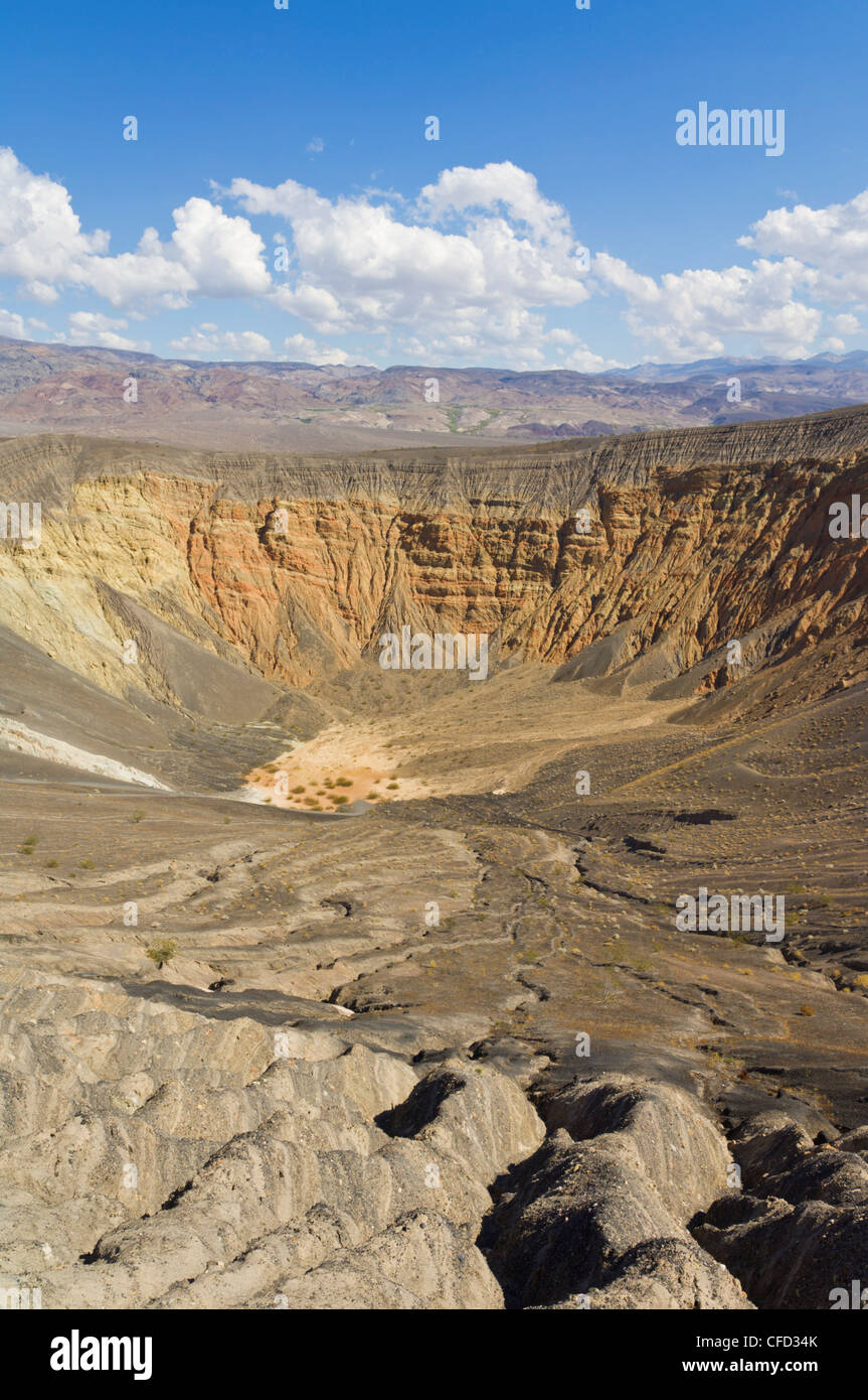 Ubehebe Krater, ein Maar-Vulkan, Death Valley Nationalpark, Kalifornien, USA Stockfoto