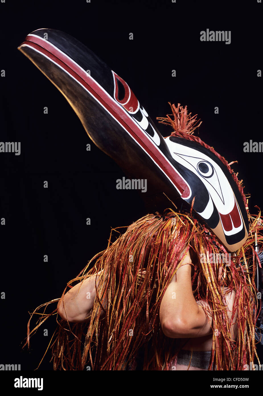 Kwakwaka, aka Kwakiutl Geist Vogel Maske von Randy Bell, British Columbia, Kanada. Stockfoto