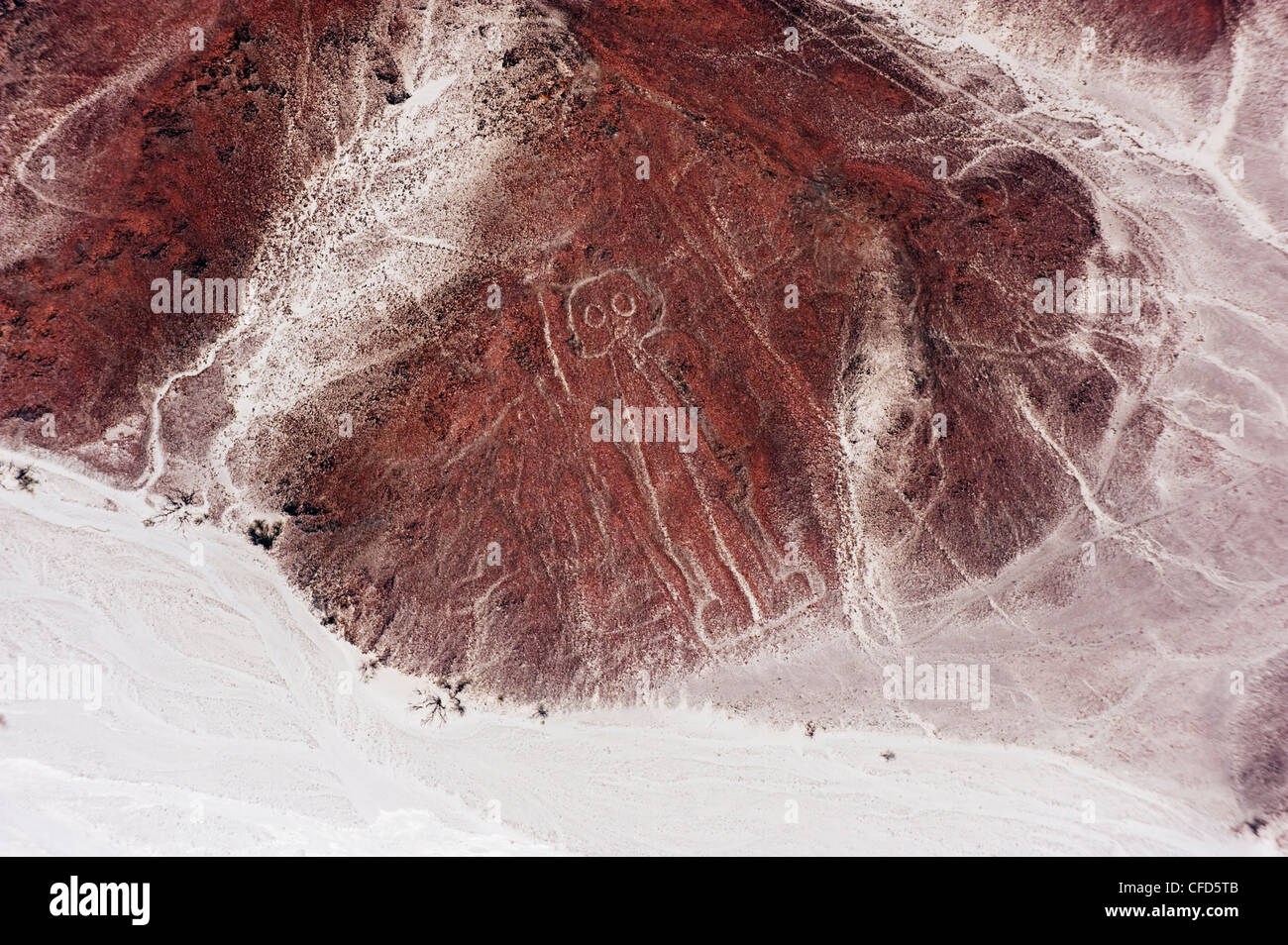Spaceman, Linien und Geoglyphen von Nasca, UNESCO World Heritage Site, Peru, Südamerika Stockfoto