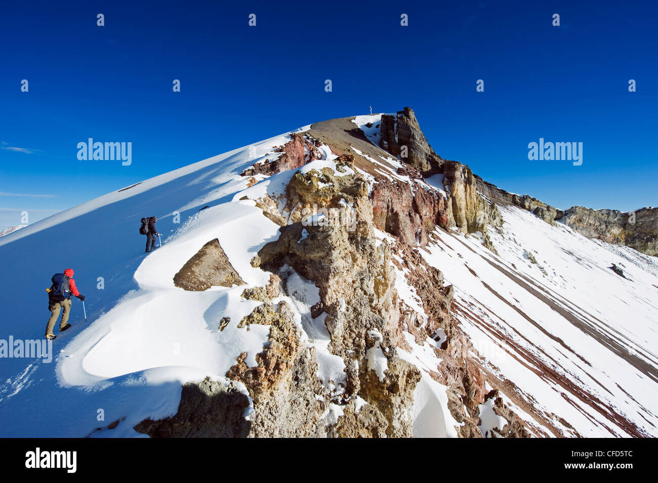 Kletterer in der Nähe von dem Gipfel des Vulkans El Misti, 5822m, Arequipa, Peru, Südamerika Stockfoto