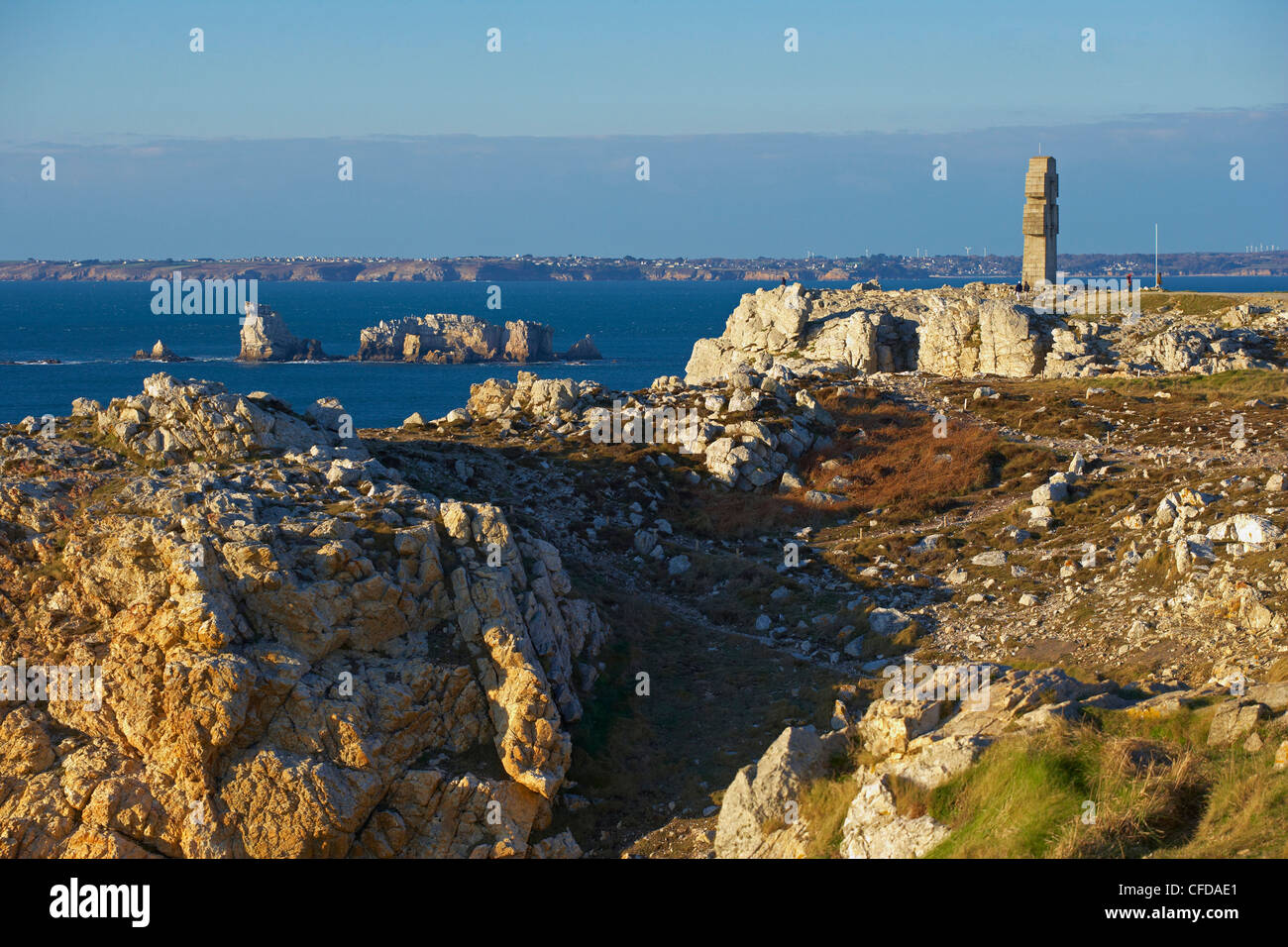 Denkmal, Pointe de Penhir, Camaret Sur Mer, Halbinsel Crozon, Finistere, Bretagne, Frankreich, Europa Stockfoto