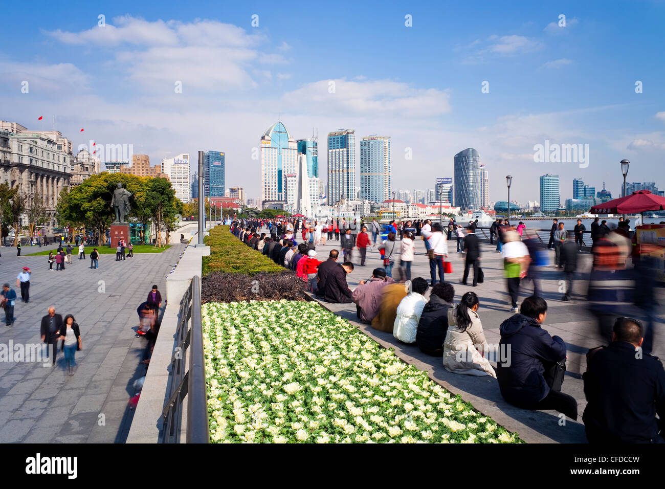 Der Bund, Promenade entlang dem Fluss Huangpu, Shanghai, China, Asien Stockfoto