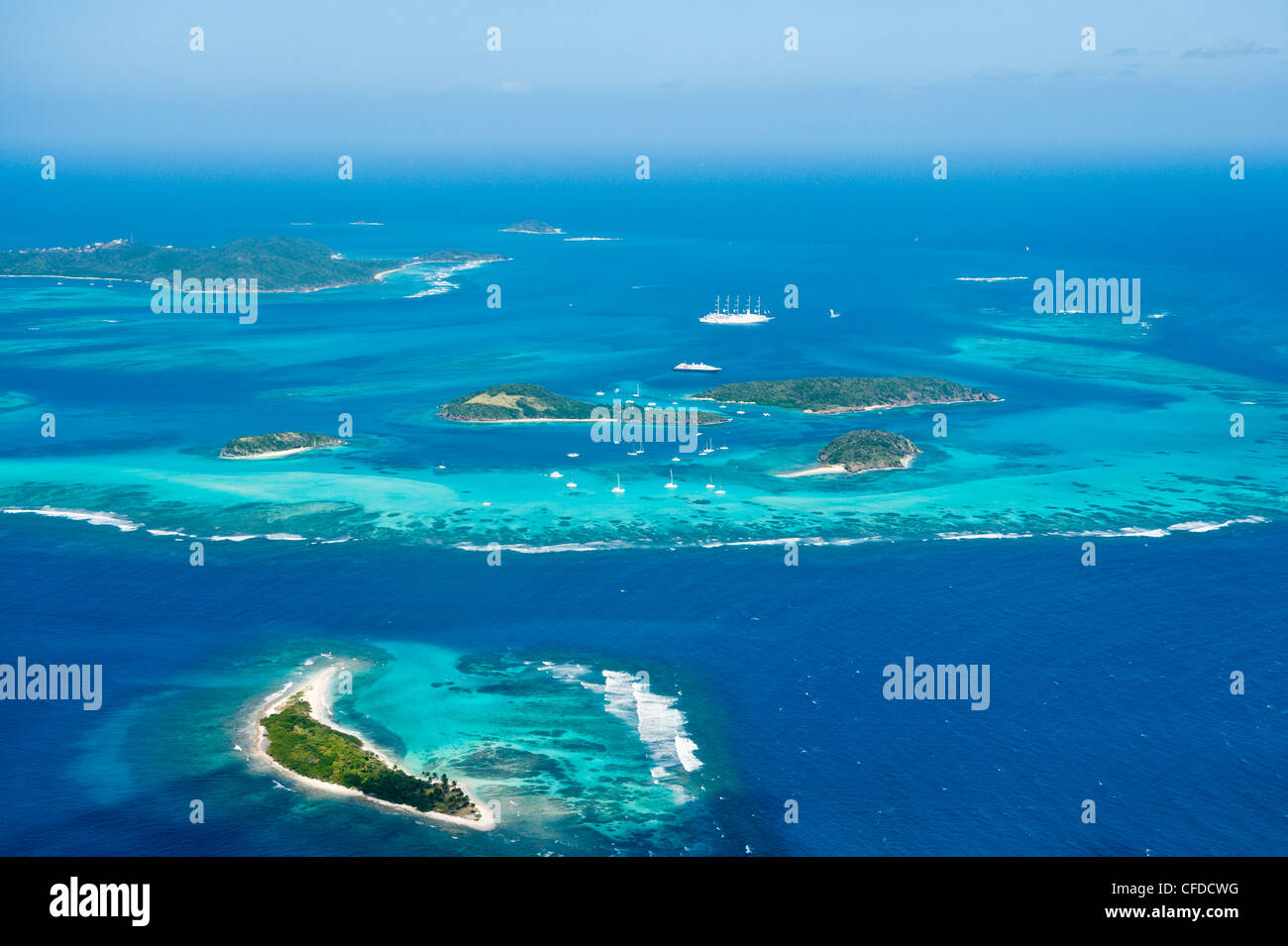 Tobago Cays und Mayreau Island, St. Vincent und die Grenadinen, Windward-Inseln, West Indies, Karibik, Mittelamerika Stockfoto