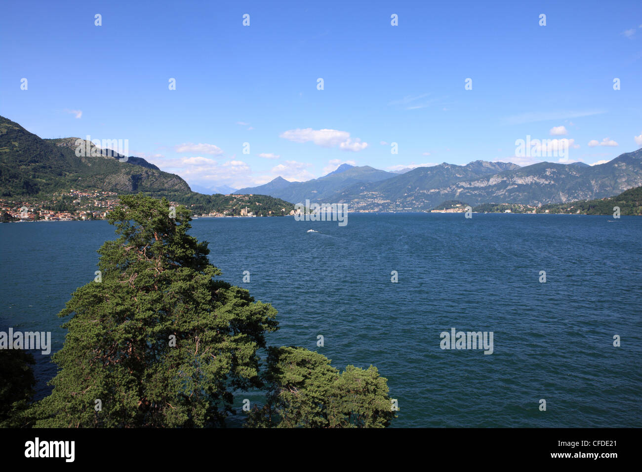 Blick von Terrasse, Lenno, Comer See, Lombardei, Italien, Europa Stockfoto