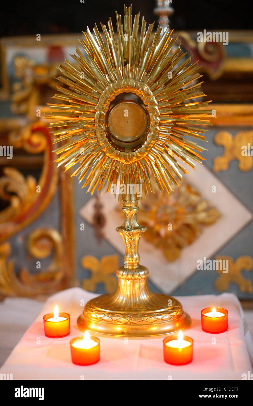 Allerheiligste Sakrament, St. Nicolas de Veroce, Haute-Savoie, Frankreich Stockfoto