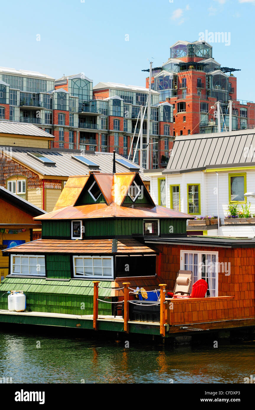 Eine n schweben Häuser Fishermans Wharf imitiert eine Stockfoto