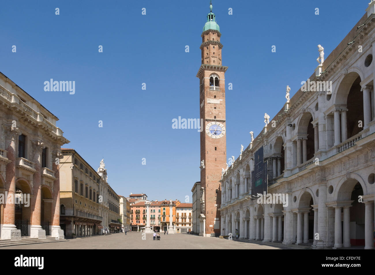 Die Piazza dei Signori und die aus dem 16. Jahrhundert Basilica Palladiana, Vicenza, Venetien, Italien, Europa Stockfoto