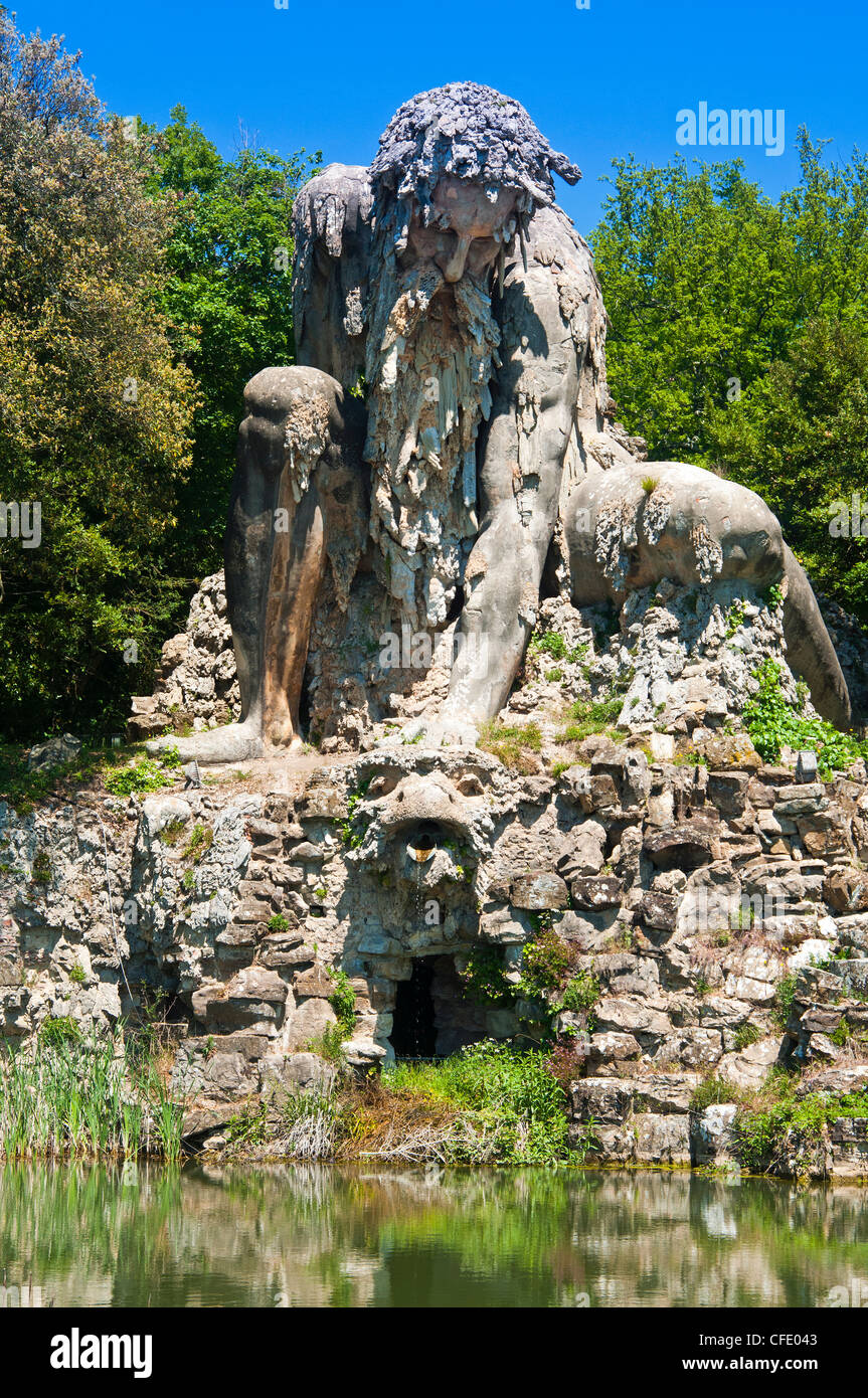 Die Appennine Koloss von Giambologna, Villa di Pratolino, Vaglia, Provinz Florenz, Toskana, Italien, Europa Stockfoto