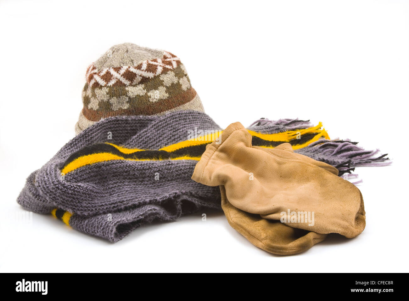 Winterkleidung auf weißem Hintergrund. Stockfoto