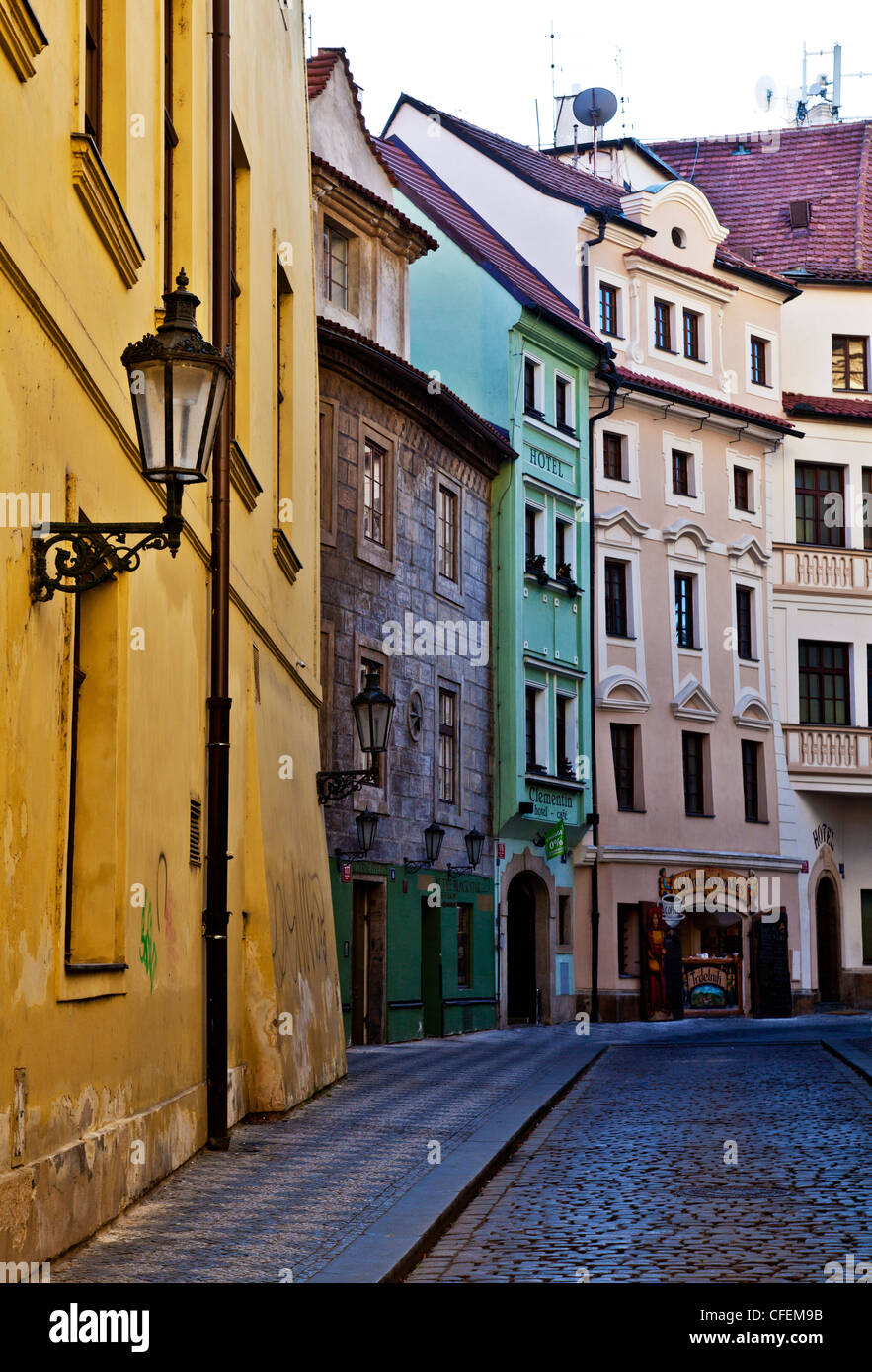 Gasse in Prag, Tschechische Republik Stockfoto